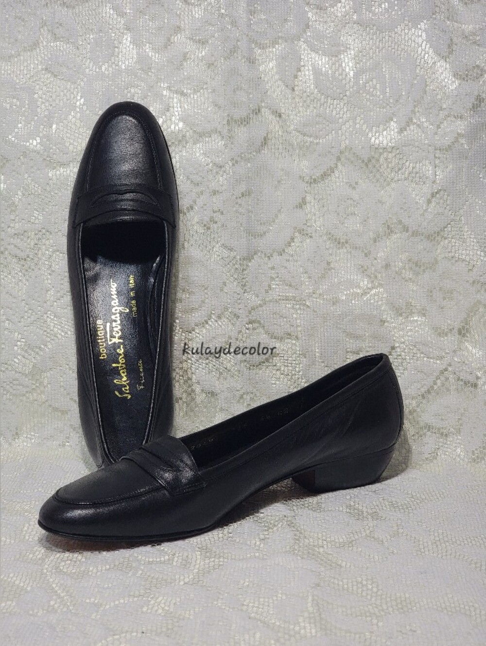 Vintage Salvatore Ferragamo Boutique Black Genuine Leather Loafers 6.5 A2 Italy